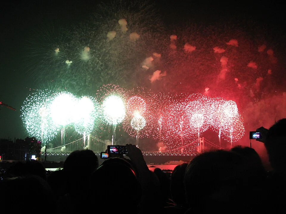 busan fireworks featured